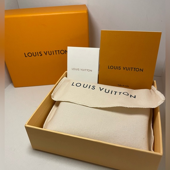 Louis Vuitton Damier bifold wallet NEW! - Picture 7 of 9